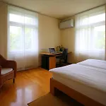 Boltez