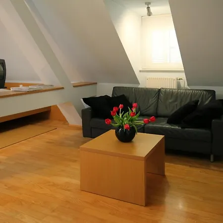 Boltez Apartma Kranj